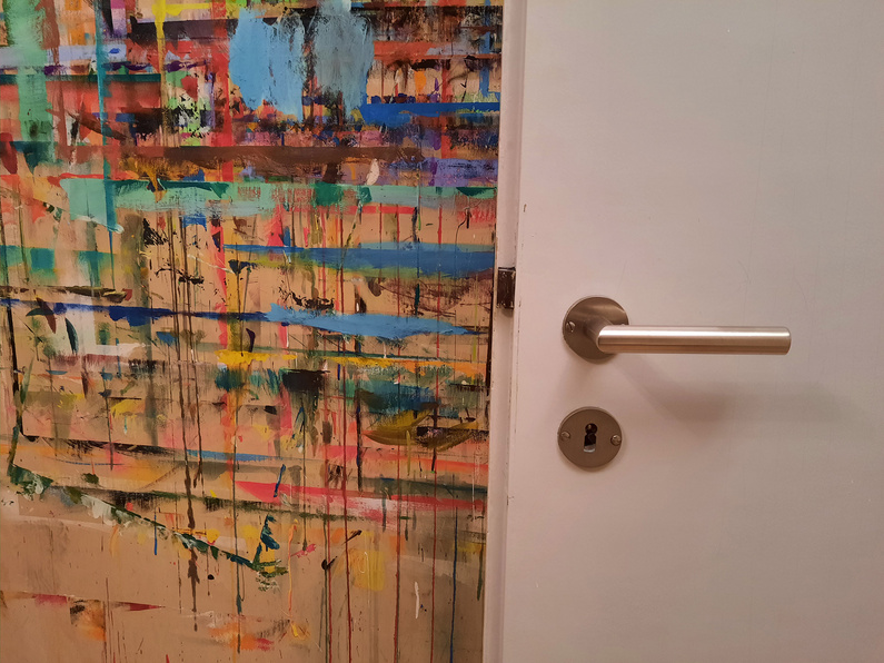 Tür unseres Kunsttherapie-Ateliers